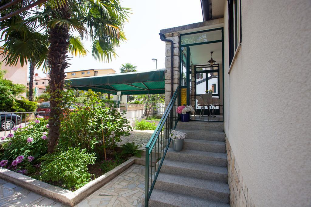 Apartman Adria Apartment Porec Exterior photo