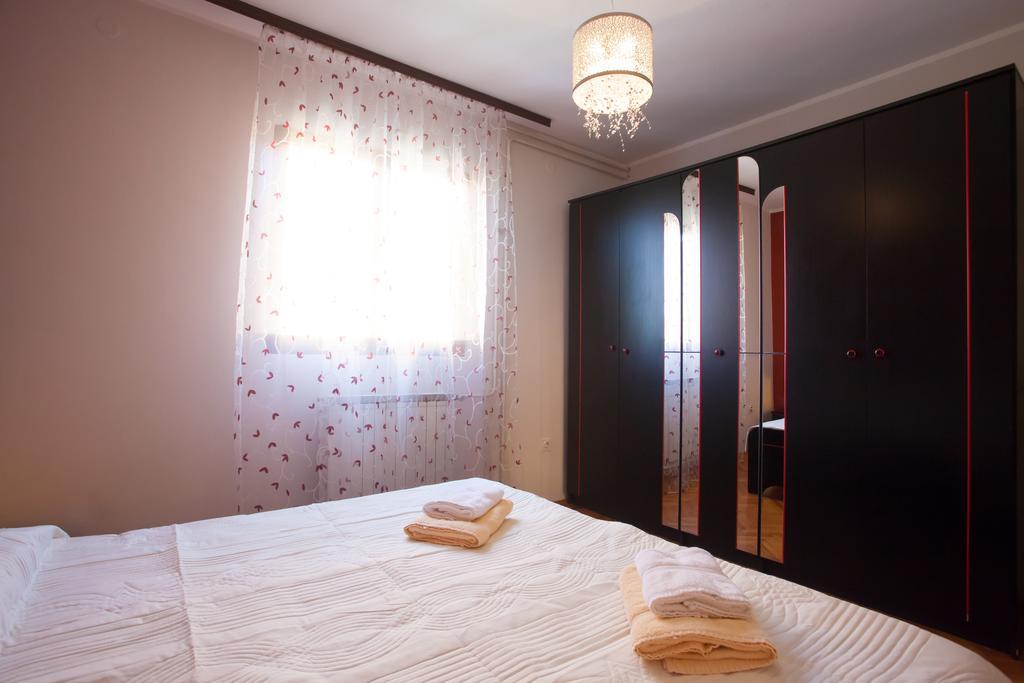 Apartman Adria Apartment Porec Exterior photo